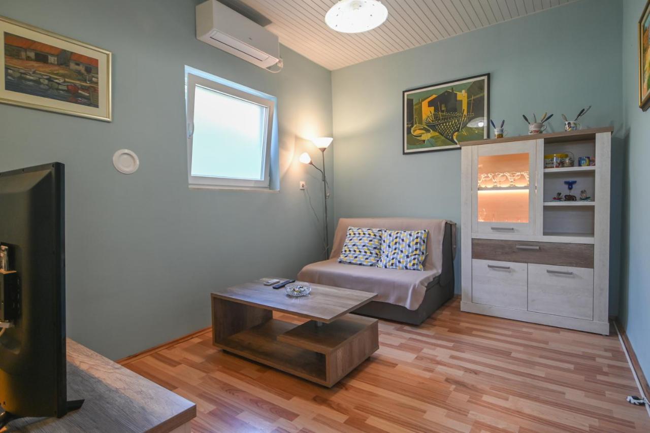 Apartment Zelina Мали-Лошинь Экстерьер фото
